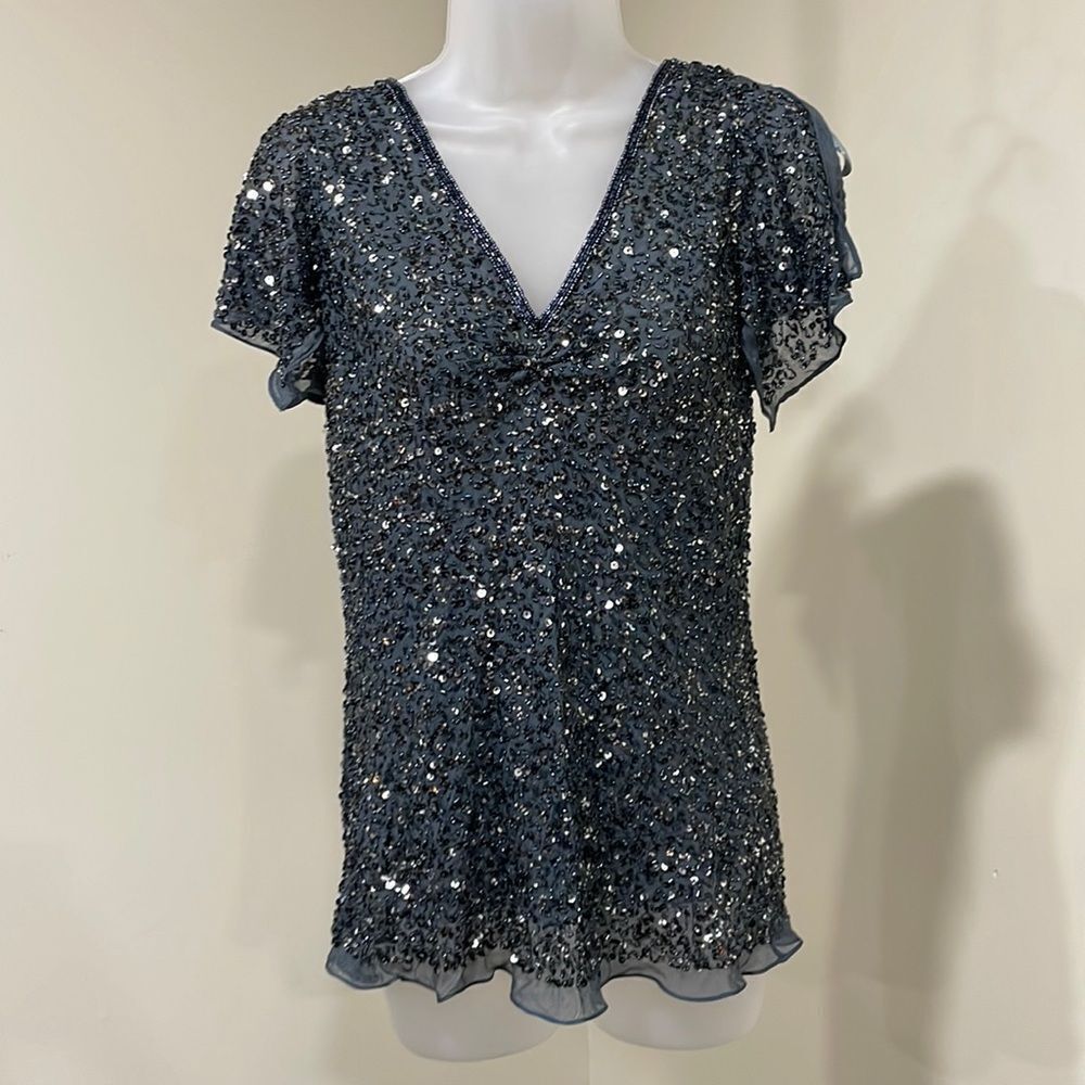 NWOT Adrianna Papell Evening Beaded 100% silk blouse.  Size M medium 8/10